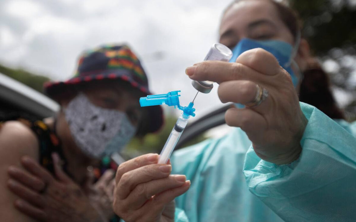 Variante brasileña: el doble de contagiosa y capaz de reinfectar hasta un 60%